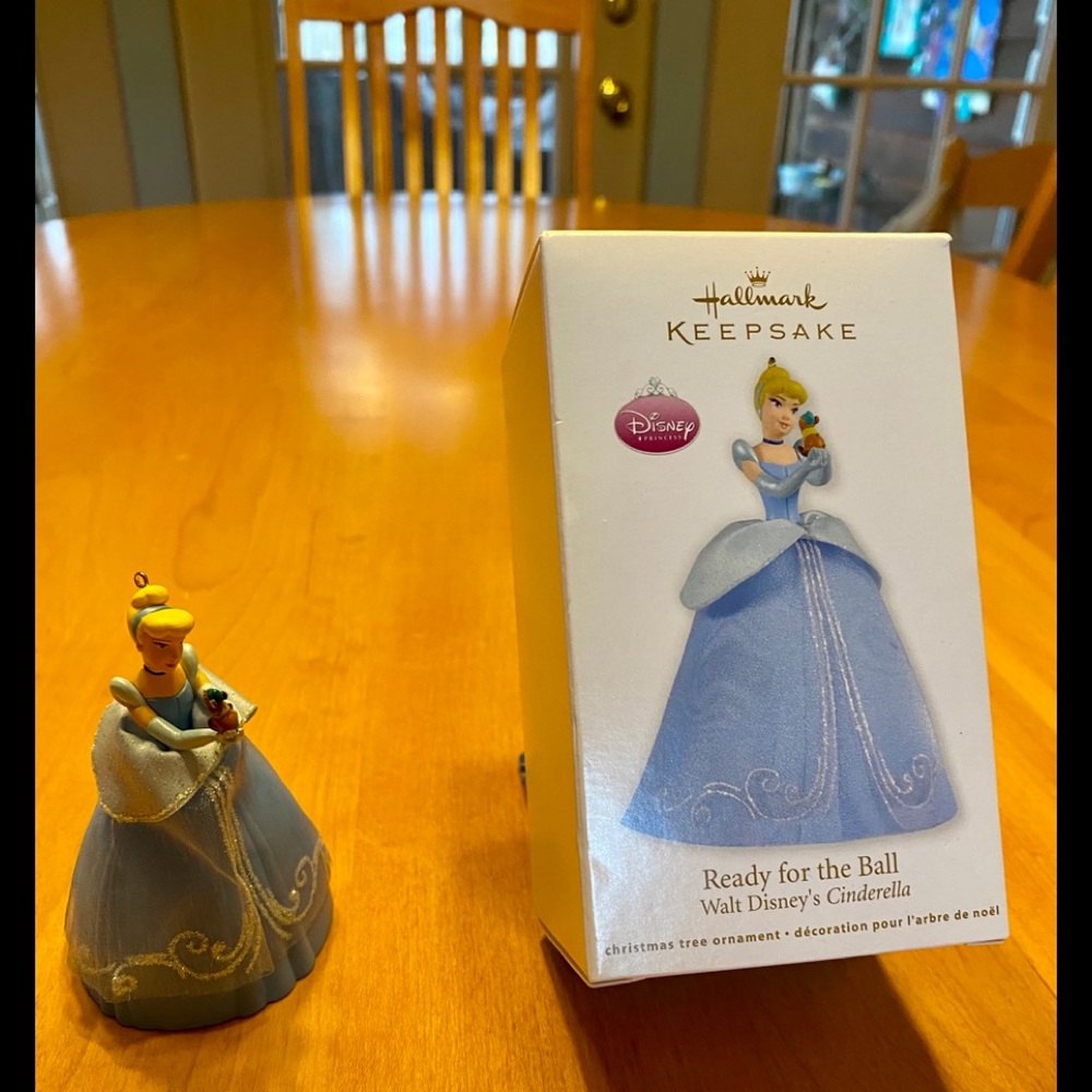 Hallmark Keepsake Cinderella 2012